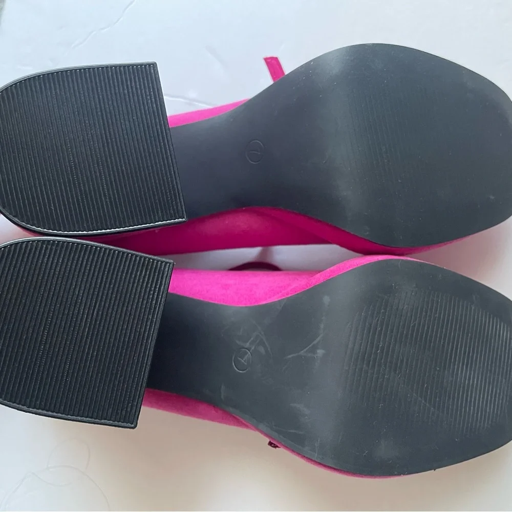 Pink Suede Mary Jane Platform Heels, 7 - Picture 8 of 11